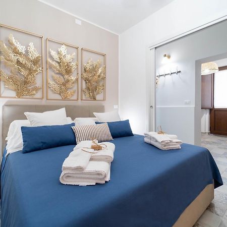 Regina Damarete Ortigia Boutique Apartment Syracuse Buitenkant foto